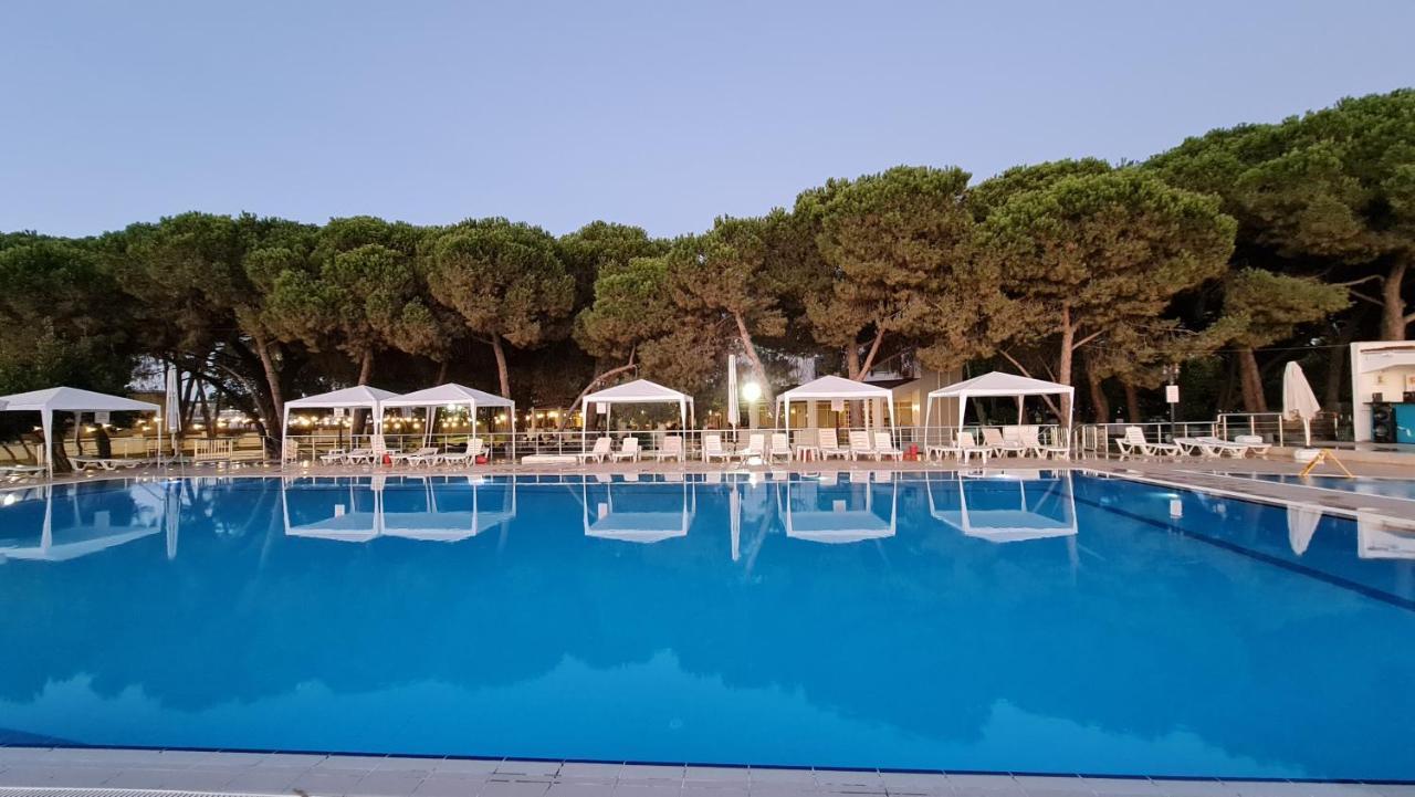 Sporkoey Hotel & Beach Club Darıca 外观 照片